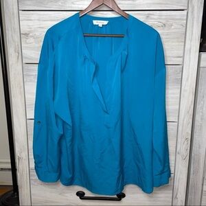 Two by Vince Camuto blouse